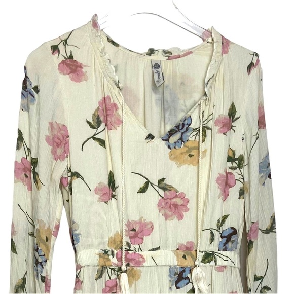 American Rag | Cream Pink Floral | V-Neck Dress | Size Small - Picture 2 of 5